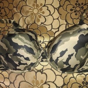 Ashley Stewart Green Camouflage Bra